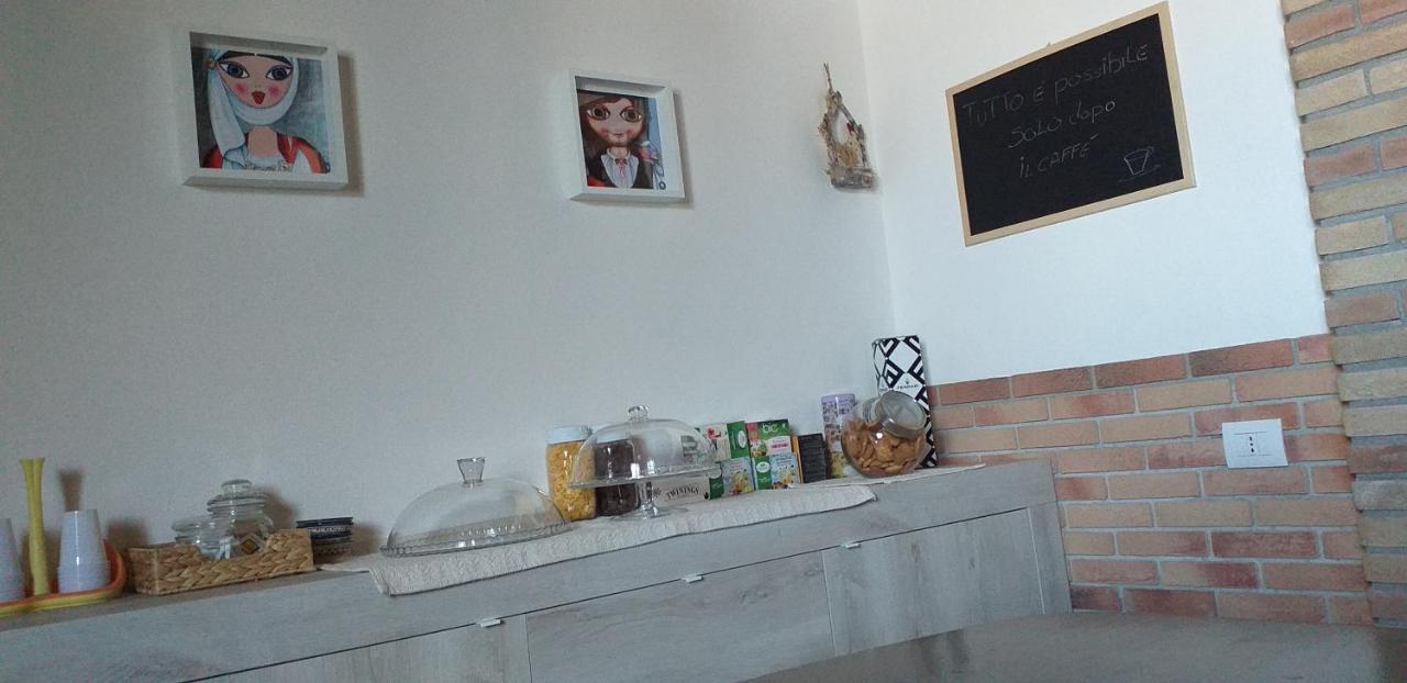 Bed and Breakfast Il Vecchio Ginepro Capoterra Exterior foto